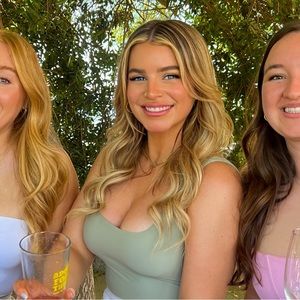 Meet your Posher, Kayla